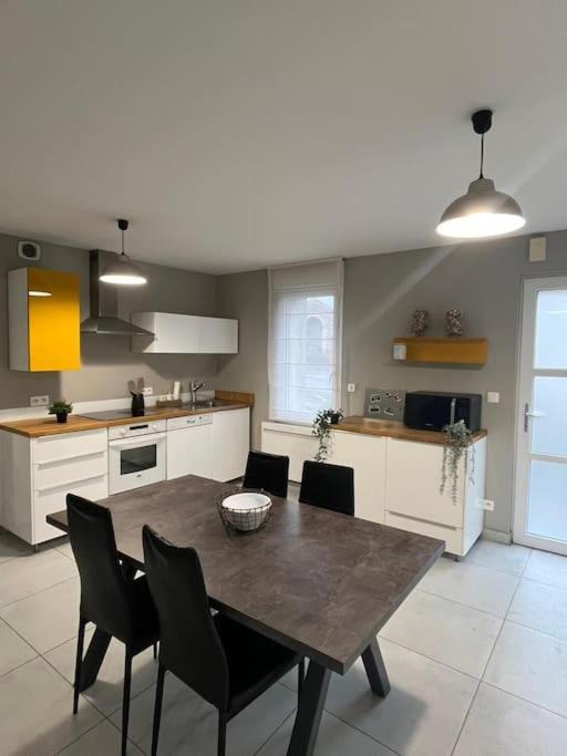 La Maison Du Bonheur 70 M² Saint-Amand-les-Eaux Exterior foto